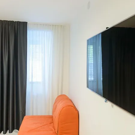 Toni Apartment